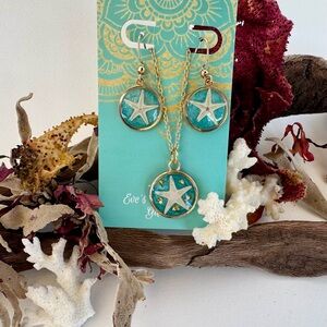 Starfish Pendant Necklace and Earring Set